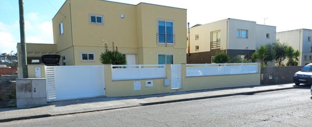 גפניה דה ואגיירה Moderne Villa In Aveiro Portugal מראה חיצוני תמונה