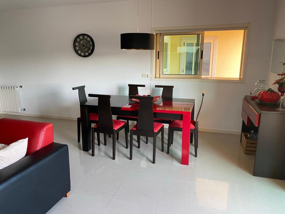 גפניה דה ואגיירה Moderne Villa In Aveiro Portugal מראה חיצוני תמונה