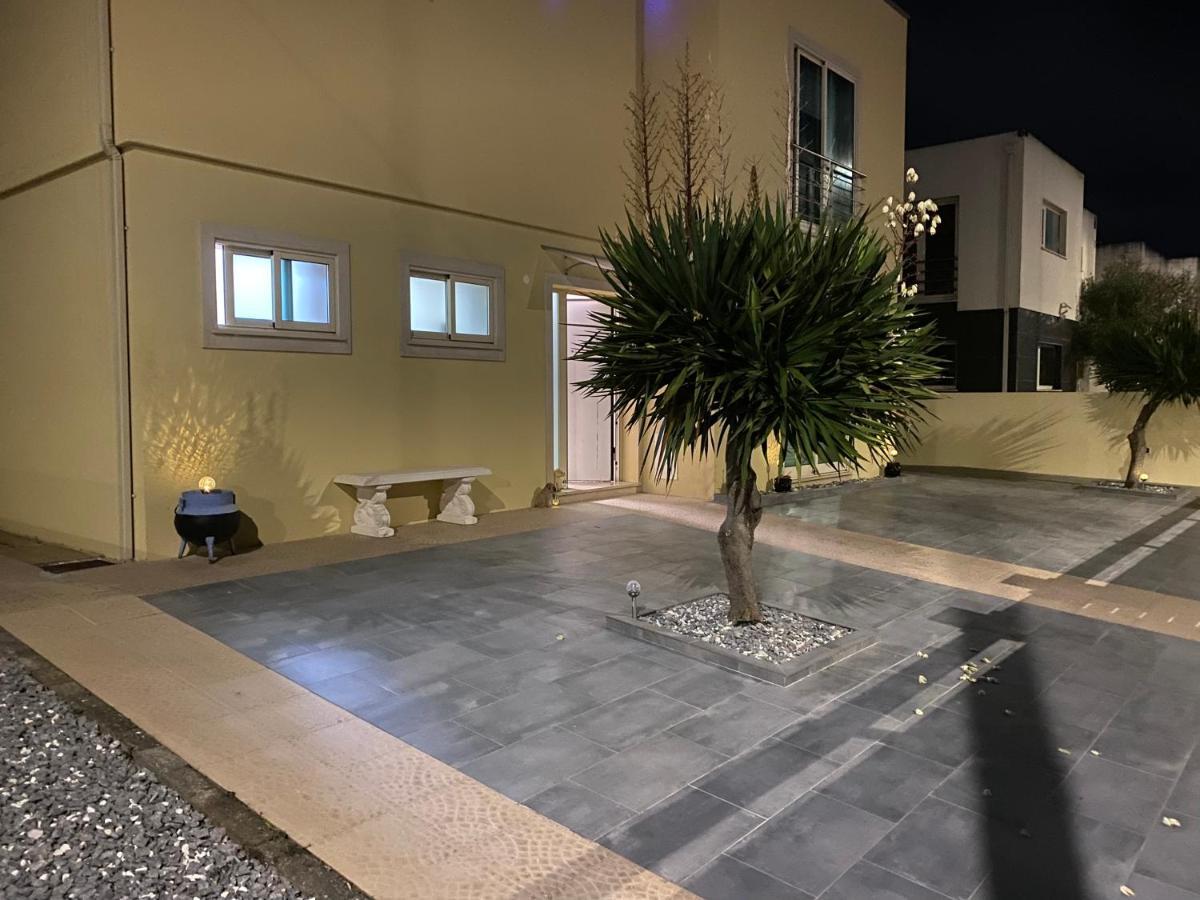 גפניה דה ואגיירה Moderne Villa In Aveiro Portugal מראה חיצוני תמונה